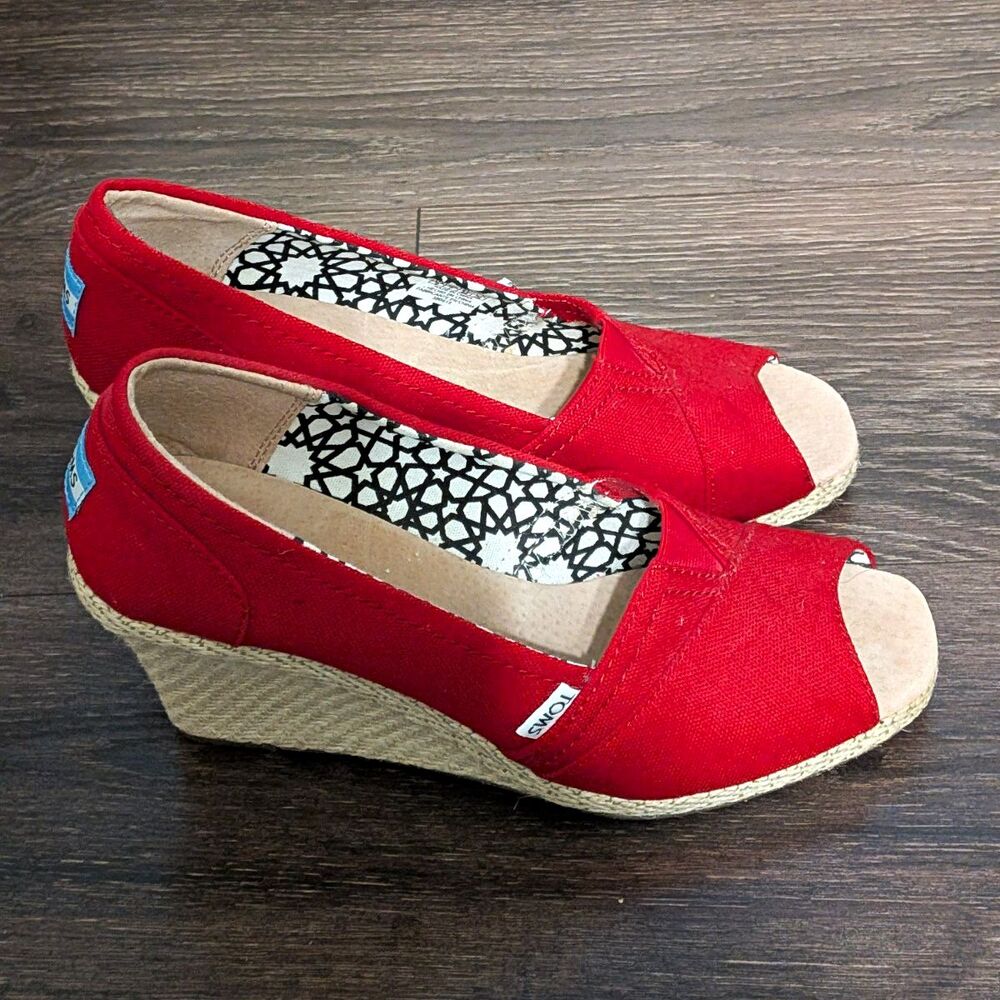 TOMS Women’s Red Canvas Solid Open Toe Slip-On Wedge Heel Shoes US 9W